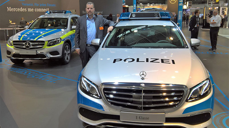 Mercedes-E-Class-PoliceCar-icomedias-CEO-Christan-Ekhart-HybridForms-04 HybridForms Police auf der Polizeimesse GPEC 2016 in Leipzig